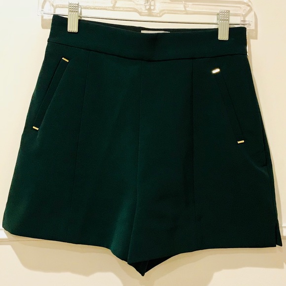 Dressy H&M shorts - Picture 1 of 3